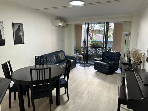 Resort Style 2BR Apt In Pyrmont Next To Darling Harbour - Accommodation QLD 1