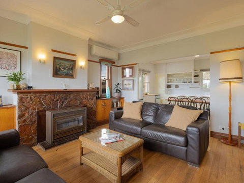 Retro Retreat - Accommodation QLD 0