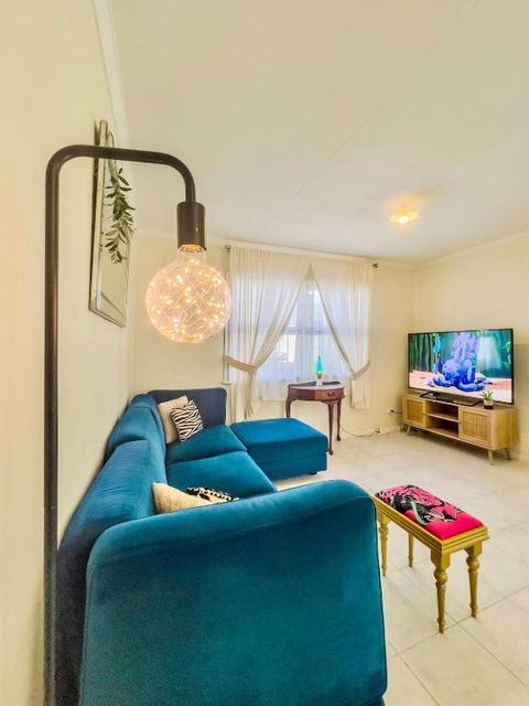 RetroRhapsody - Accommodation QLD 0