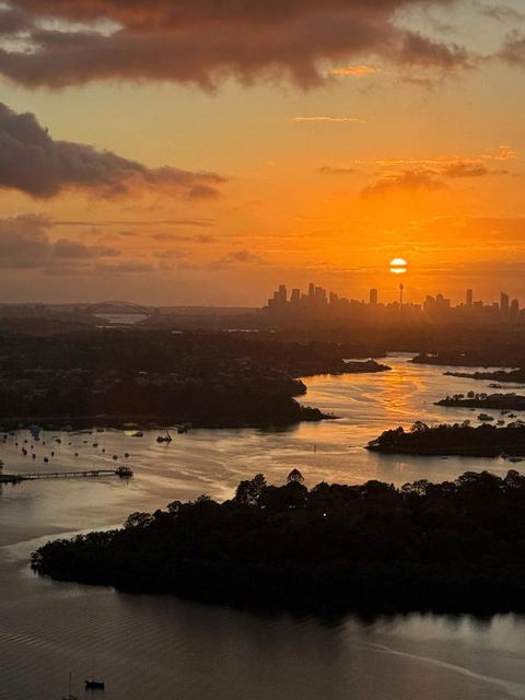 Rhea Home Waterfront Flat Rhodes, Sydney - Accommodation QLD 2