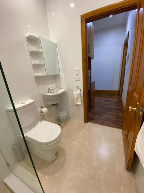 RIALTO SUITES Fremantle - Accommodation QLD 2