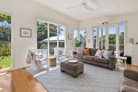 RIPVIEW In Old Lonnie - Accommodation QLD 3