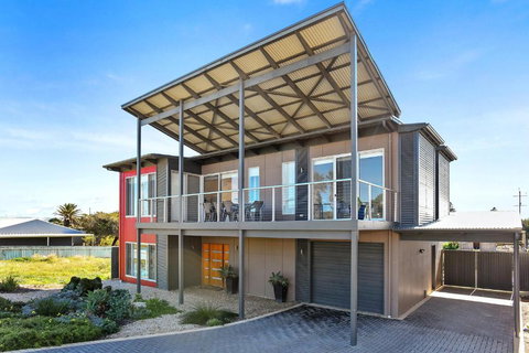 Riversea Goolwa Beach House - Accommodation QLD 2