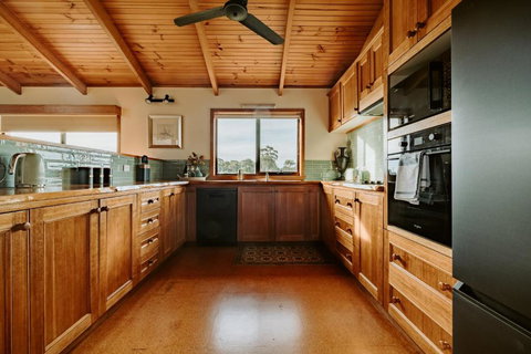 Riverview Retreat - Accommodation QLD 3