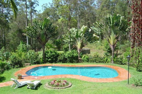 Riviera Bed & Breakfast - Accommodation QLD 3