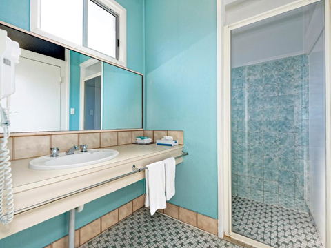 Riviera Motel Bundaberg - Accommodation QLD 3