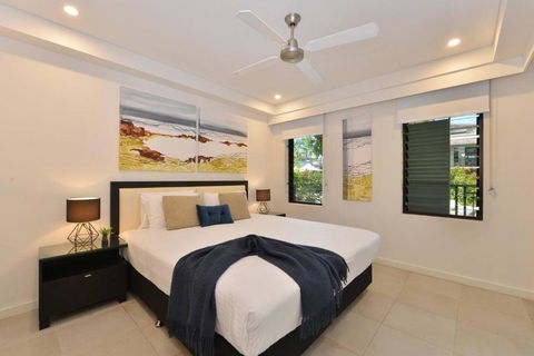 Resort-style Swim Out - A True Tropical Oasis - Accommodation QLD 2