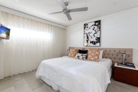 Rose At Temple Palm Cove - A Poolside Paradise - Accommodation QLD 3