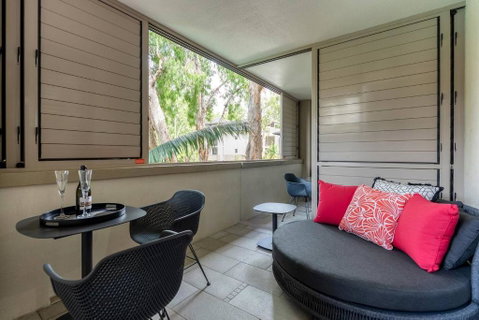 Rose At Temple Palm Cove - A Poolside Paradise - Accommodation QLD 2