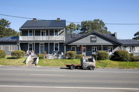 Robertson Public House And Kitchen - Accommodation QLD 0
