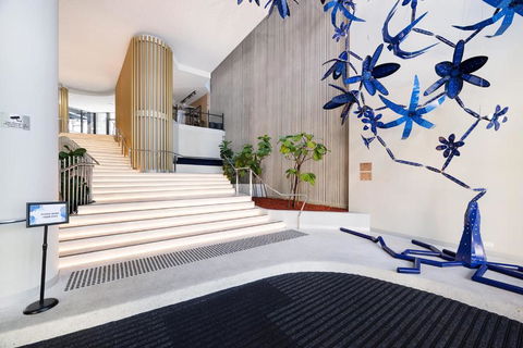Rooftop Pool Stunning Apartment Queen Street - Accommodation QLD 3