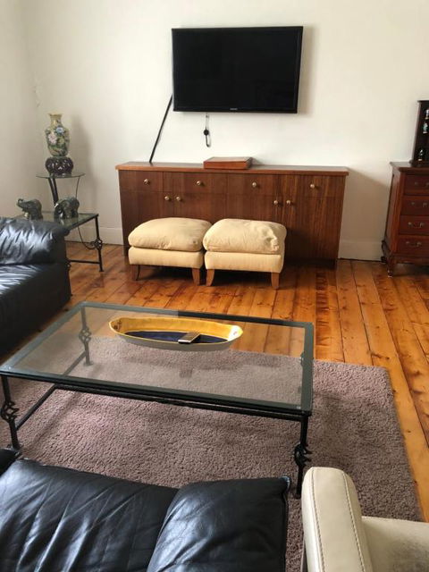 Room Near Caulfield Racecourse - Accommodation QLD 3