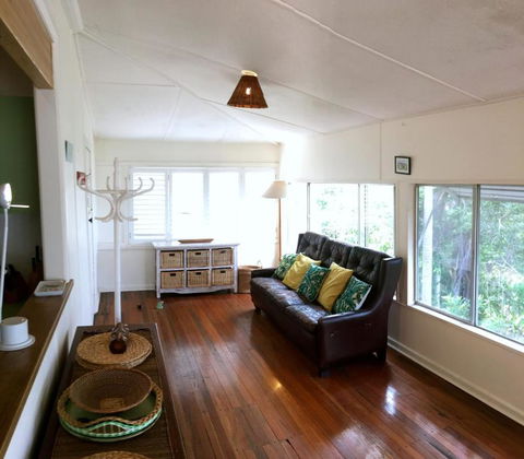 Rosemaree, 24 East Street - Accommodation QLD 1