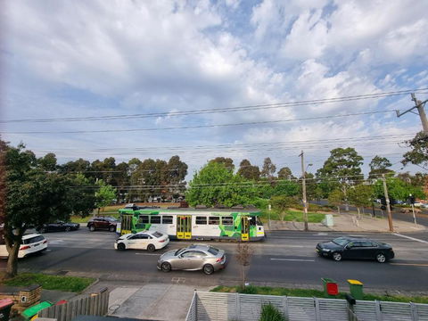 Rosie Townhouse In Prime Location Close To CBD - Accommodation QLD 1