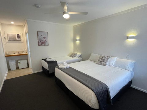 Royal Hotel Motel Scone - Accommodation QLD 1