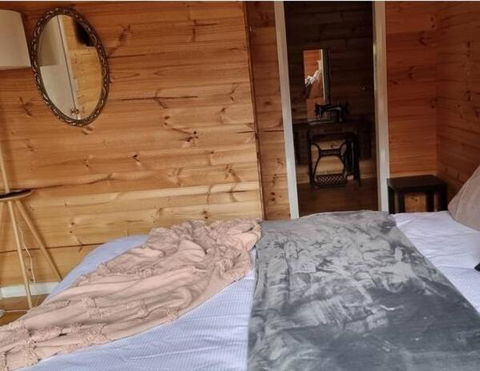 Russell Falls Holiday Cottages - Accommodation QLD 1