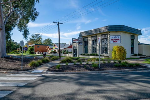 Ryley Motor Inn - Accommodation QLD 2