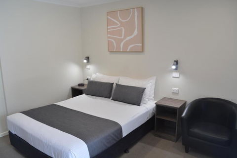 Ryley Motor Inn - Accommodation QLD 3