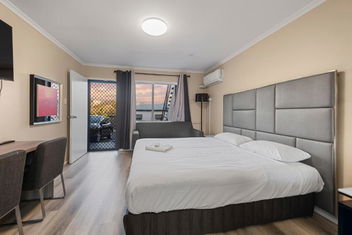 S1 Motel with Accommodation QLD