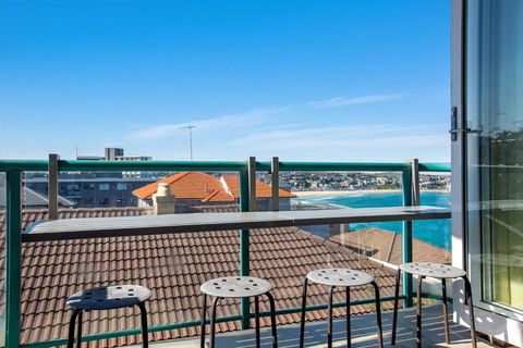 S16S - Bondi Vistas - Accommodation QLD 2