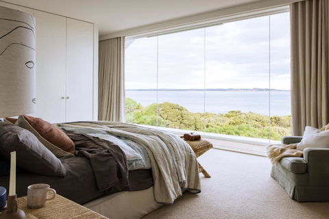 Sagres Queenscliff - Luxury House By The Beach - Accommodation QLD 0