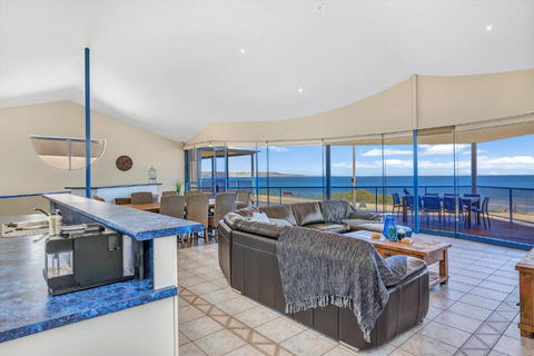 Sail Away - Aldinga Beach - C21 SouthCoast Holidays - Accommodation QLD 3