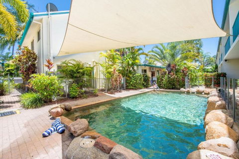 Sails On Horseshoe Apartment 4 - Accommodation QLD 3