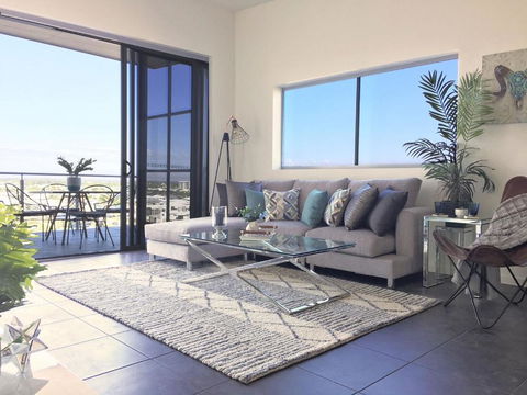 Salt At Oceanside - Accommodation QLD 3