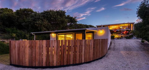 SALT Luxury Couples Bungalow - Accommodation QLD 3