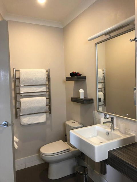 Saltair Luxury Accommodation - Adults Only - Accommodation QLD 3