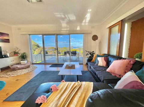 Saltwater Haven - Pets Welcome. Wifi. Amazing View - Accommodation QLD 1