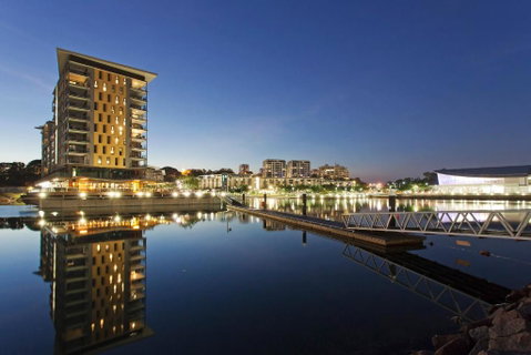 Saltwater Suites - Waterfront Apartments - Accommodation QLD 0