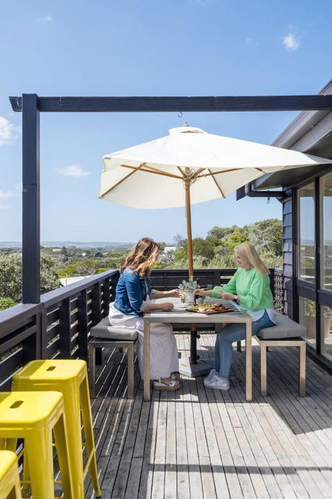 Salty Breeze - Accommodation QLD 1