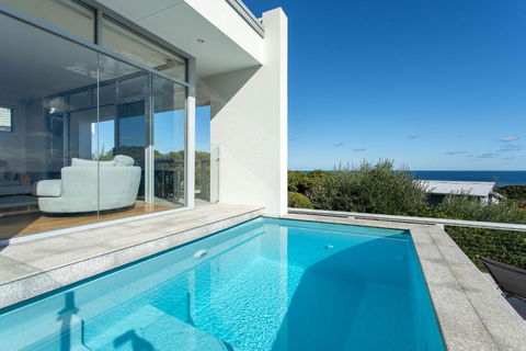Salty Kiss I Private Properties - Accommodation QLD 2