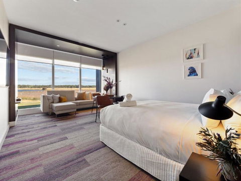 Samphire Chalet Tuart - Accommodation QLD 3