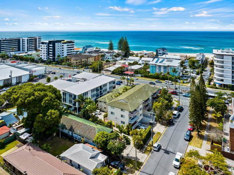 Samuel Grove - Accommodation QLD 0