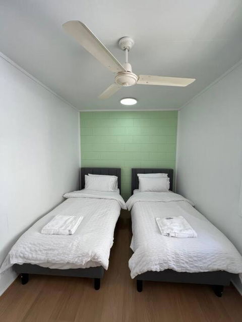 Samuel Grove - Accommodation QLD 2