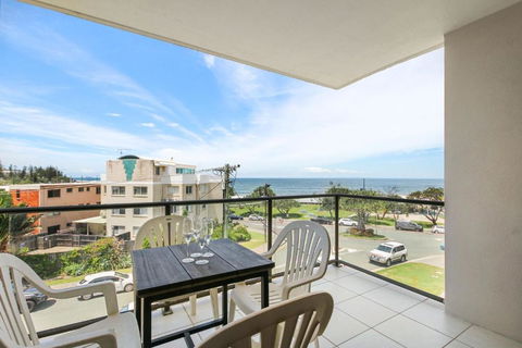 San Clemente Unit 4 24 Orvieto Terrace - Accommodation QLD 3