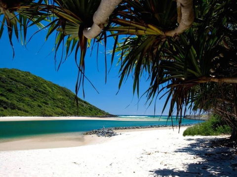 San Marieta Holiday Apartment - Accommodation QLD 3