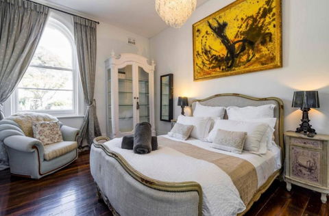 Sanctuary At The Rocks - Accommodation QLD 1