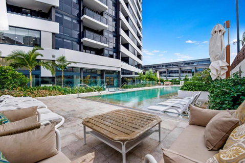 Ruby Building - Self Contained, Privately Managed Apartments - Accommodation QLD 0