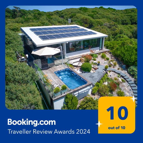 SALT Luxury Couples Villa - Accommodation QLD 1