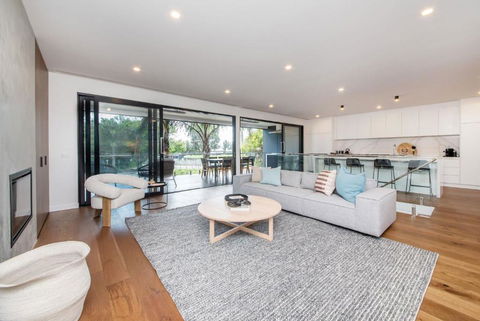 Sandringham Sunshine Escape - Accommodation QLD 0