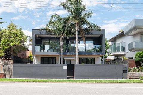 Sandringham Sunshine Escape - Accommodation QLD 2