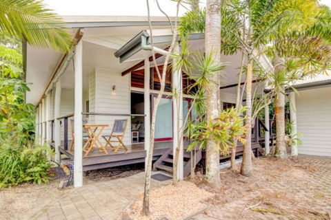 Sandalwood - Accommodation QLD 3