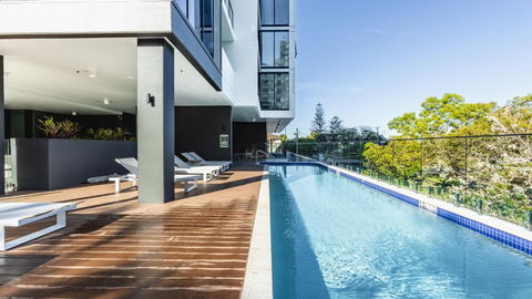 Sandbar Burleigh - Accommodation QLD 1