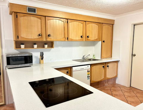 Sandbar Unit 402 - Accommodation QLD 2