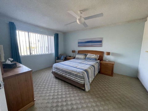 Sandpebbles 1 Pebbly Beach - Accommodation QLD 2