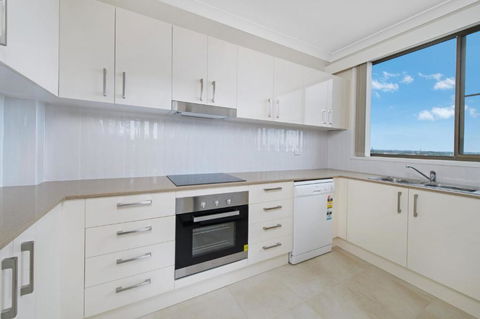 Sandpiper 9 25 Waugh Street - Accommodation QLD 3