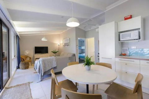 Sandpiper On Smiths Lake - Accommodation QLD 1